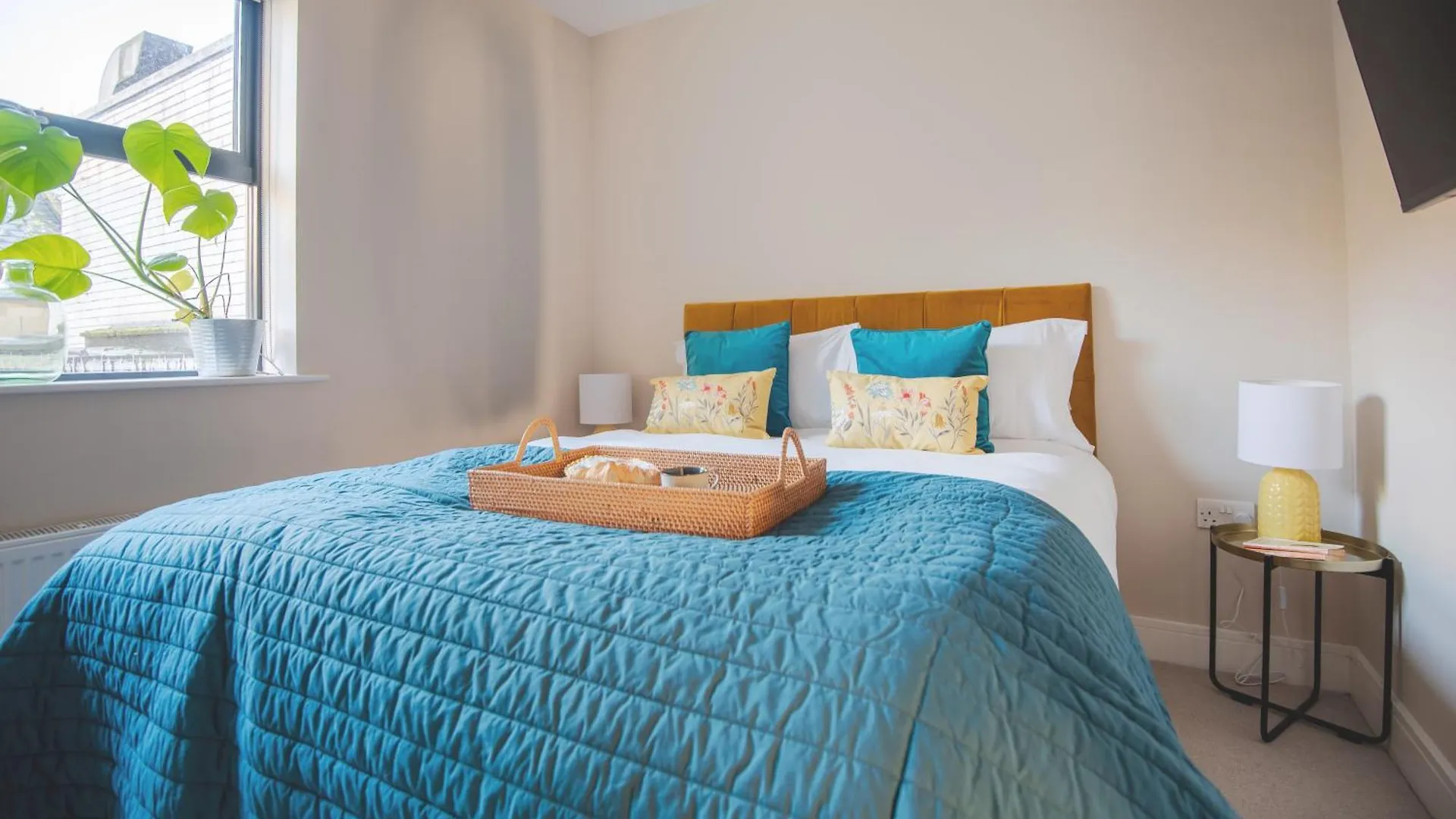 Dream Stays Bath - John Street 2 Bedroom Apartment 0*,  United Kingdom